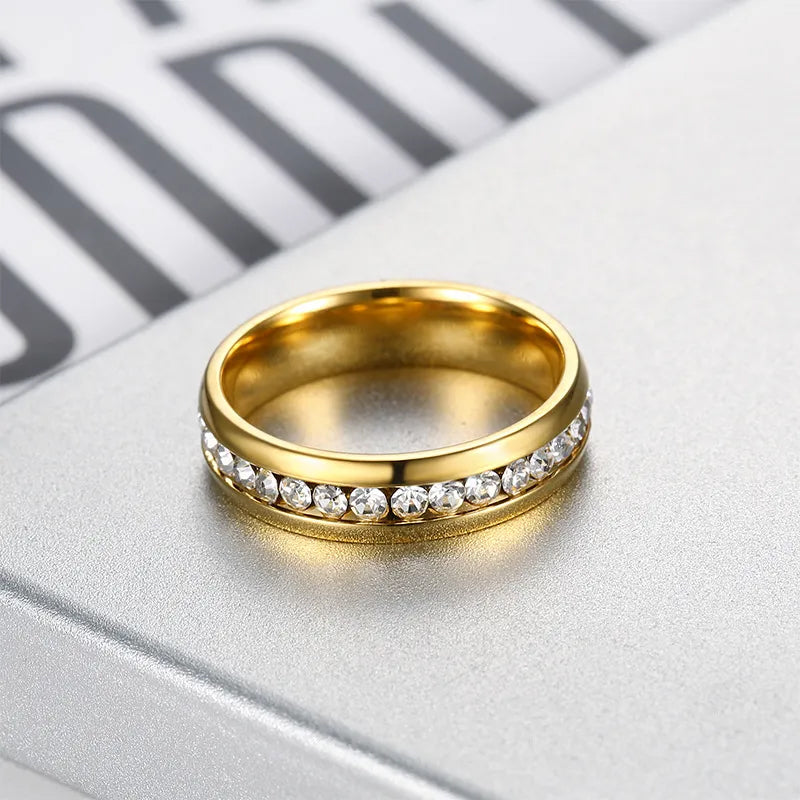 Adora London Elenna Ring in Gold Stainless Steel