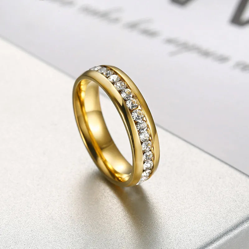 Adora London Elenna Ring in Gold Stainless Steel