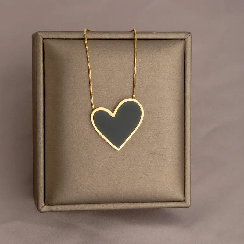 Adora London Black Heart Necklace Stainless steel black heart pendent necklace