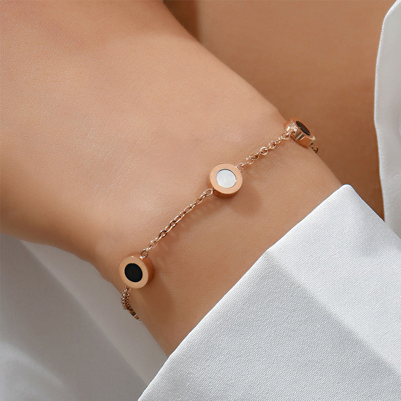 Adora London Isla Bracelet Three circled stainless steel
