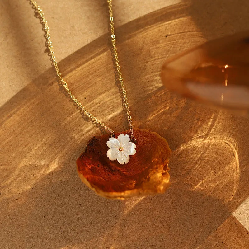 Adora London Daisy Chain 18K gold plated flower necklace