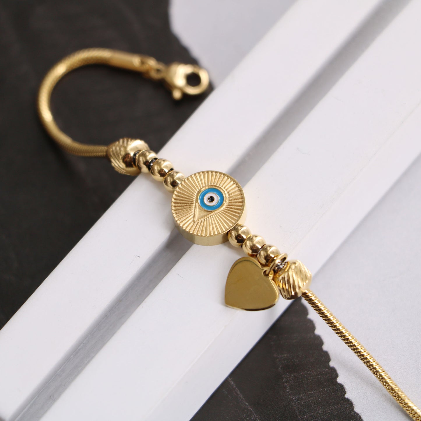 Adora London The Evil Eye Bracelet had beautiful deatiling