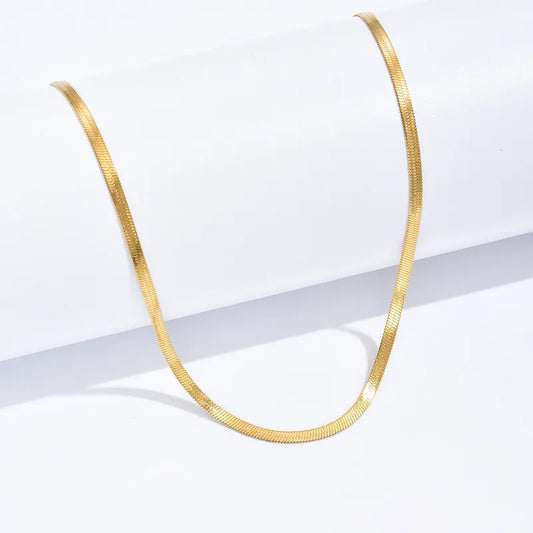 Adora London The London Necklace Simple gold chain necklace