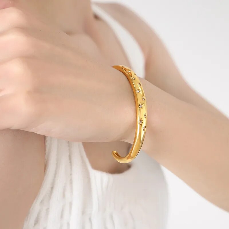 Adora London Estella Bangle 18K Gold plated star detailed zircon bangle