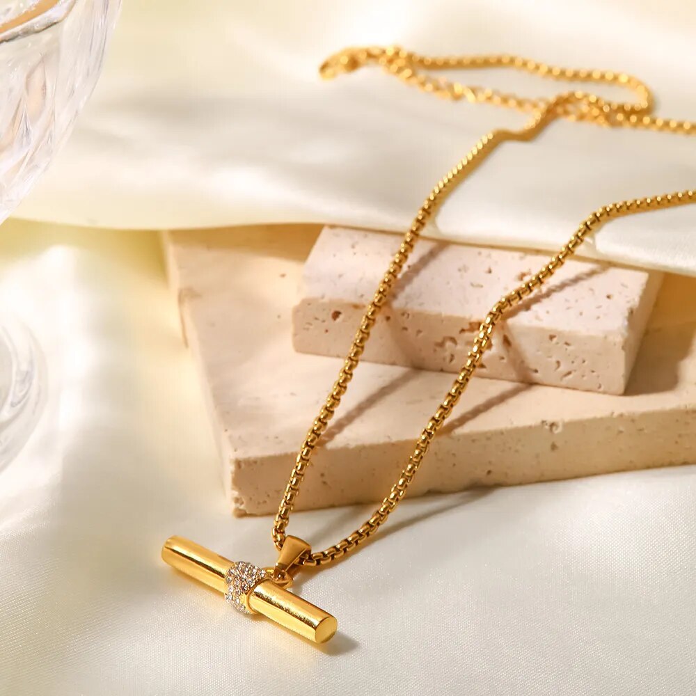 Adora London The Billie Necklace