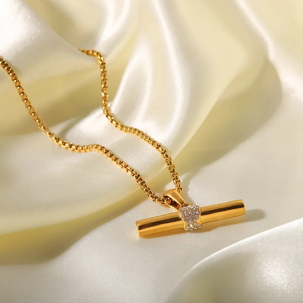 Adora London The Billie Necklace