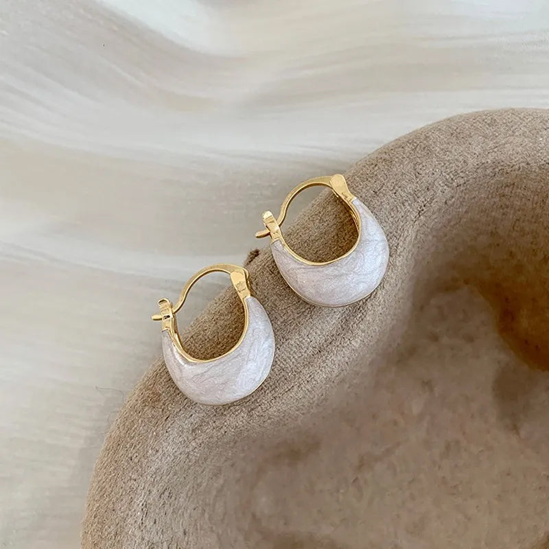 Adora London The Luna hoops Pearlesent gold plated hoops
