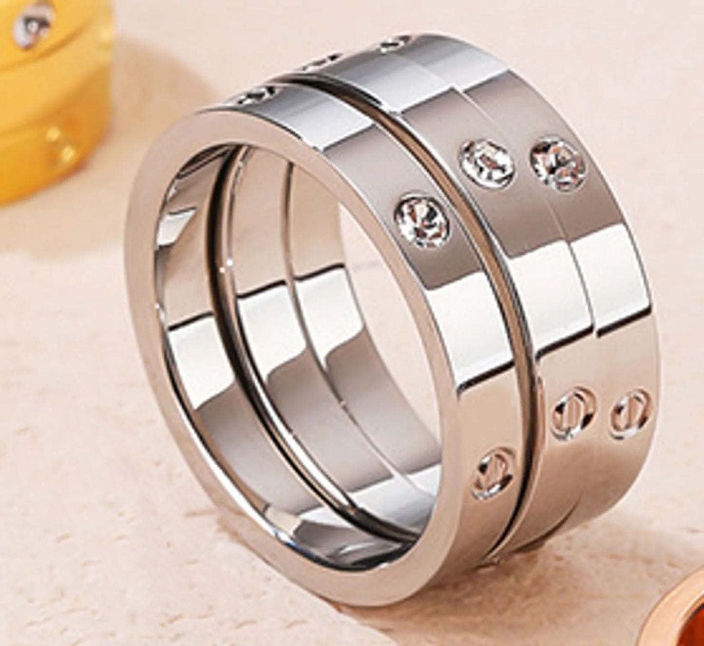 Adora London Grace Ring Simple Style