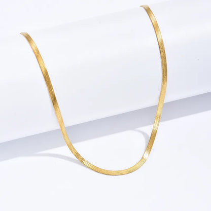 Adora London The London Necklace Simple gold chain necklace